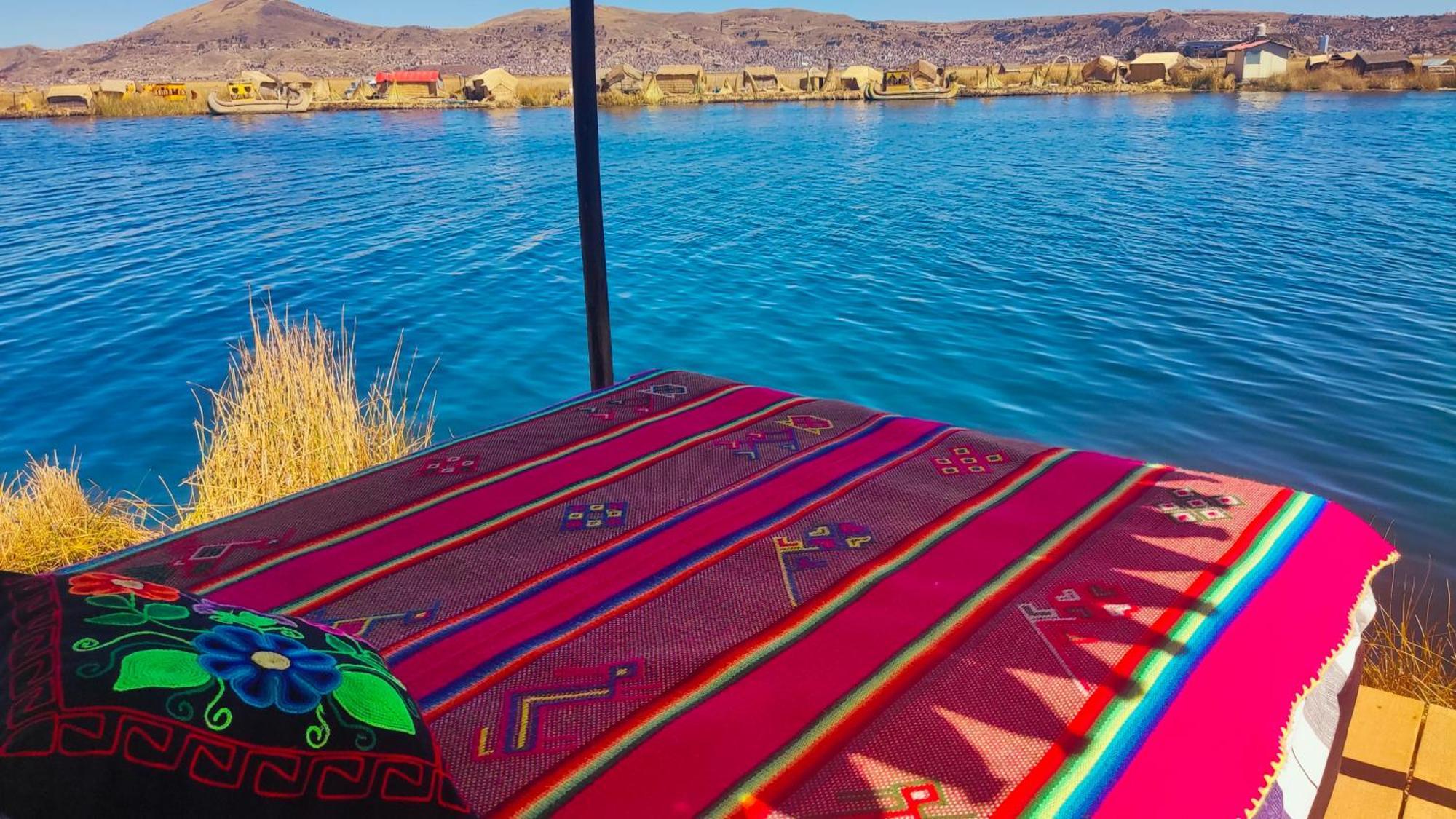 Uros Utasa Lodge Puno Exteriér fotografie